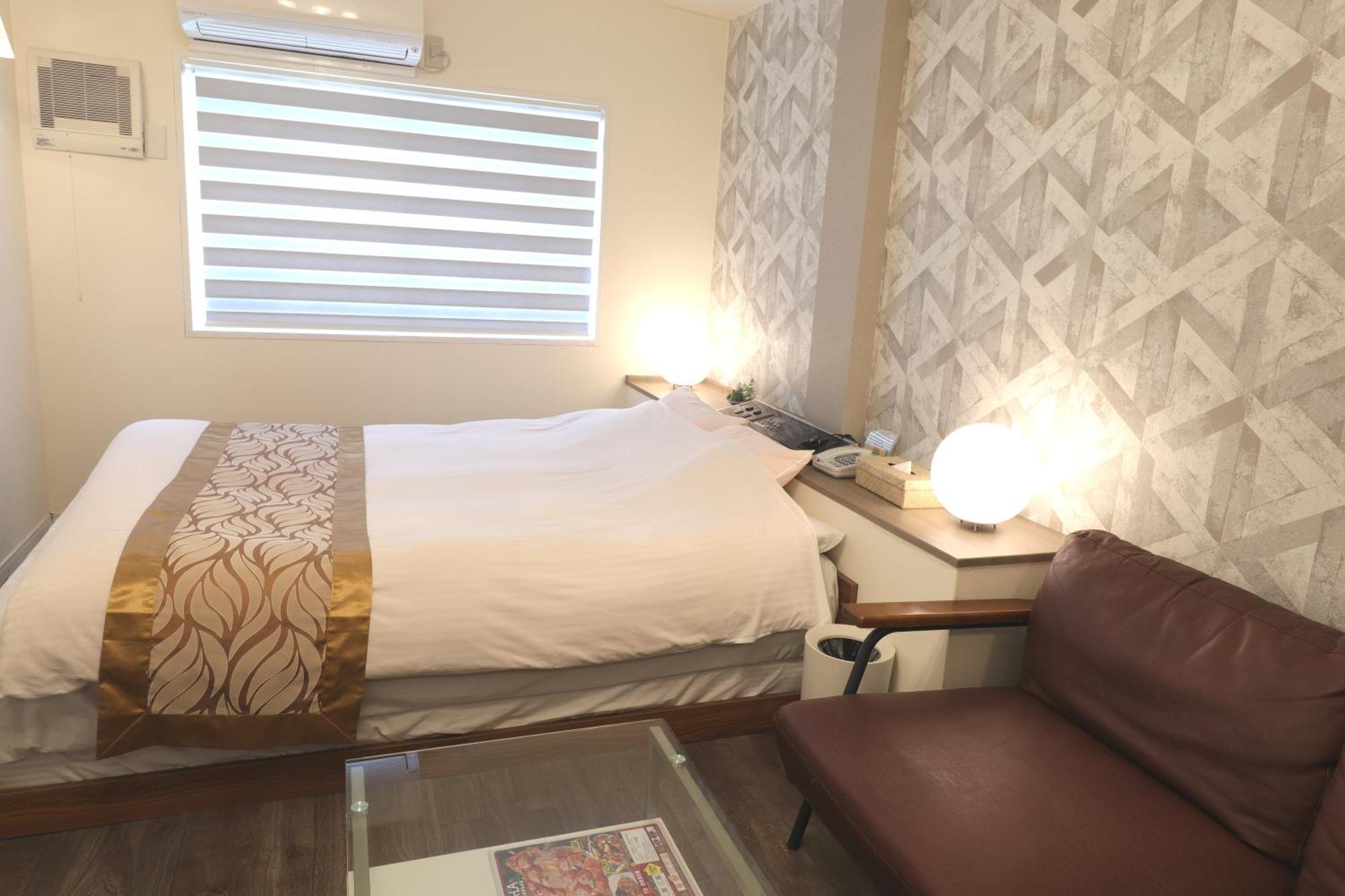 天然個室温泉 Hotel Lafontaine 諏訪 (Adults Only) Szuva Kültér fotó