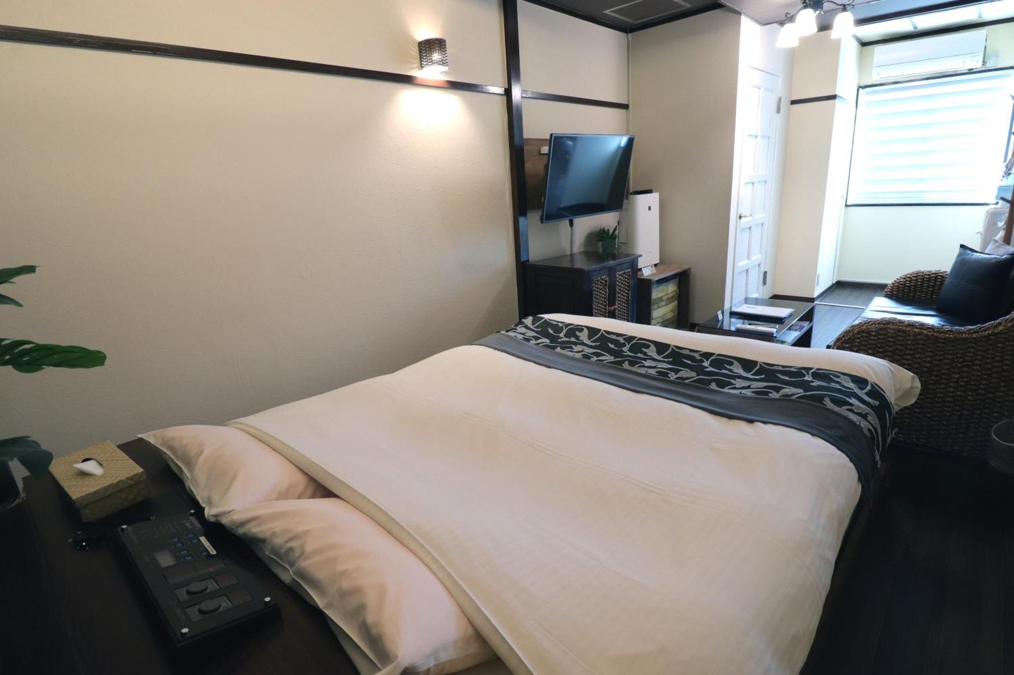 天然個室温泉 Hotel Lafontaine 諏訪 (Adults Only) Szuva Kültér fotó